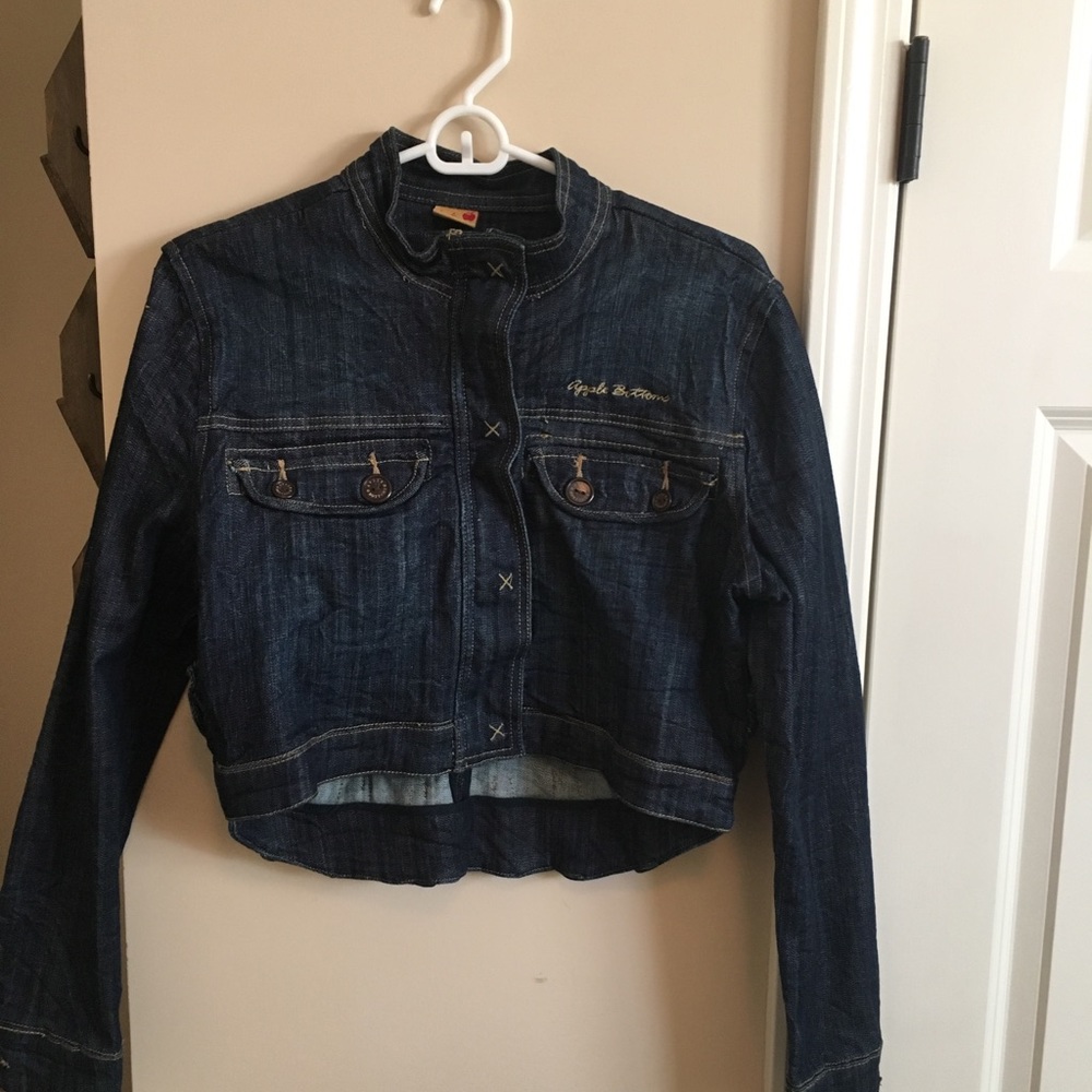 ⭐️Apple bottom jeans, jean jacket! 🍎
